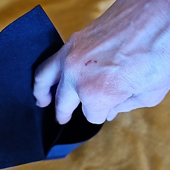 Authentic Louis Vuitton Rare Jewelry Pouch - Picture 5 of 5